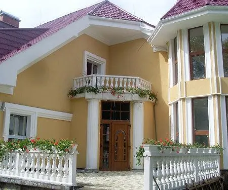 Casa de hóspedes Gnizdo Golubky Shayan