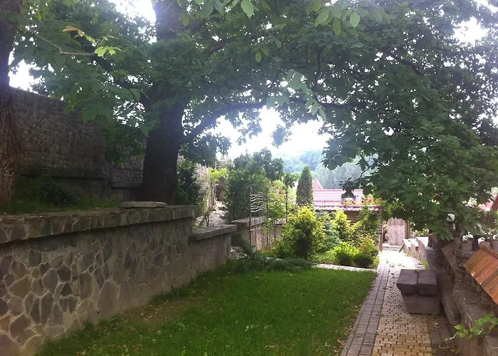 Gnizdo Golubky Guest house