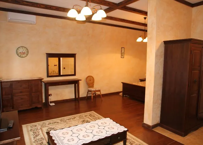 Gnizdo Golubky Guest house 4*