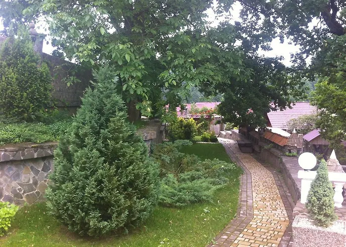 Gnizdo Golubky Konukevi